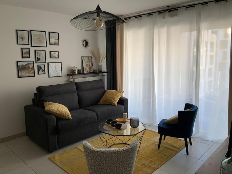 Logement Cosy Climatise Avec Parking Aix-en-Provence Buitenkant foto
